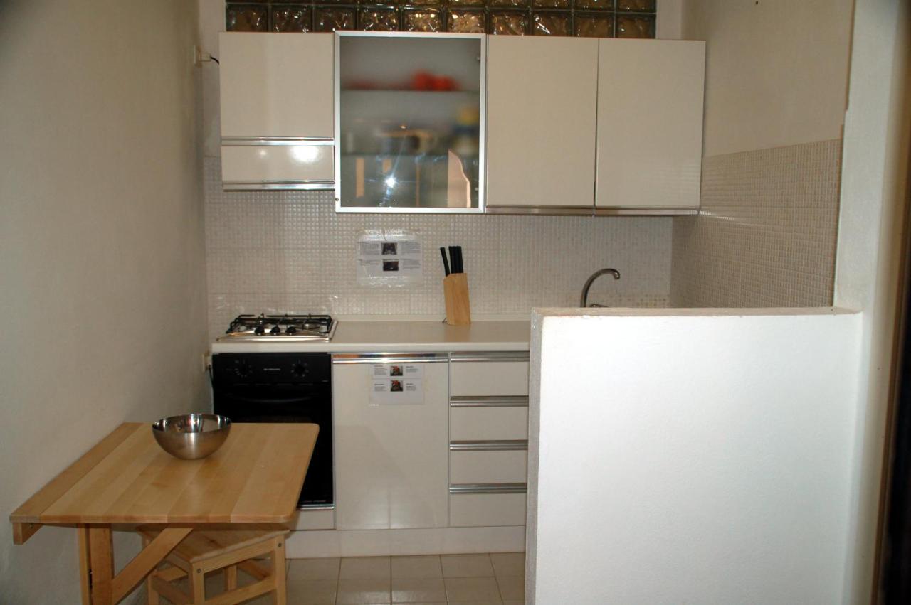 Nice Apartments In Waterfront Villa In Bosa Porto Alabe Tresnuraghes Exterior foto